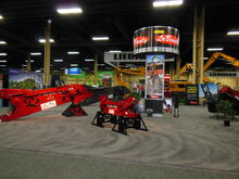 Stanley LaBounty Booth at ISRI 2014